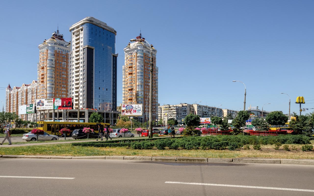Artal Apartment On Obolonskyi Avenue 16A Kiew Exterior foto